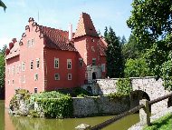 Cervena Lhota castle